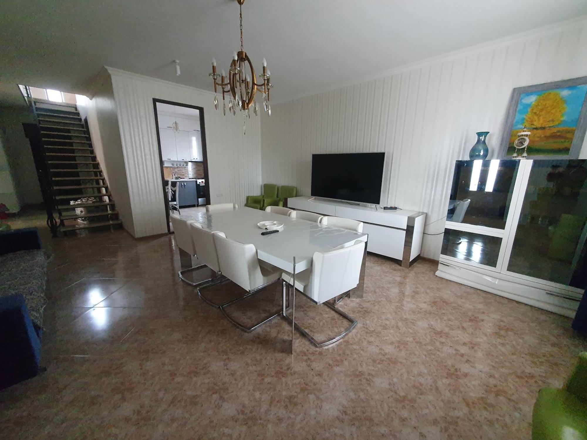 Rustavi Guest House מראה חיצוני תמונה