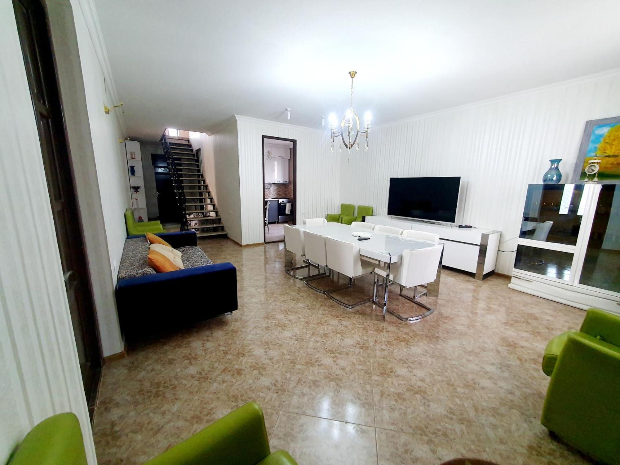 Rustavi Guest House מראה חיצוני תמונה
