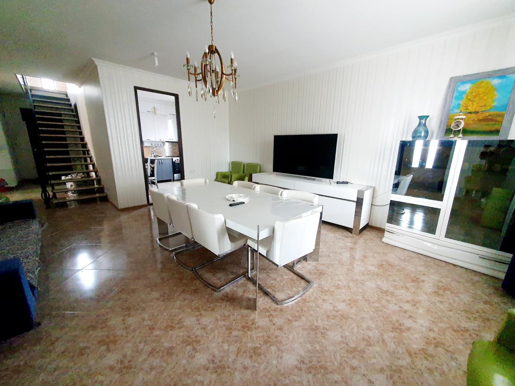 Rustavi Guest House מראה חיצוני תמונה