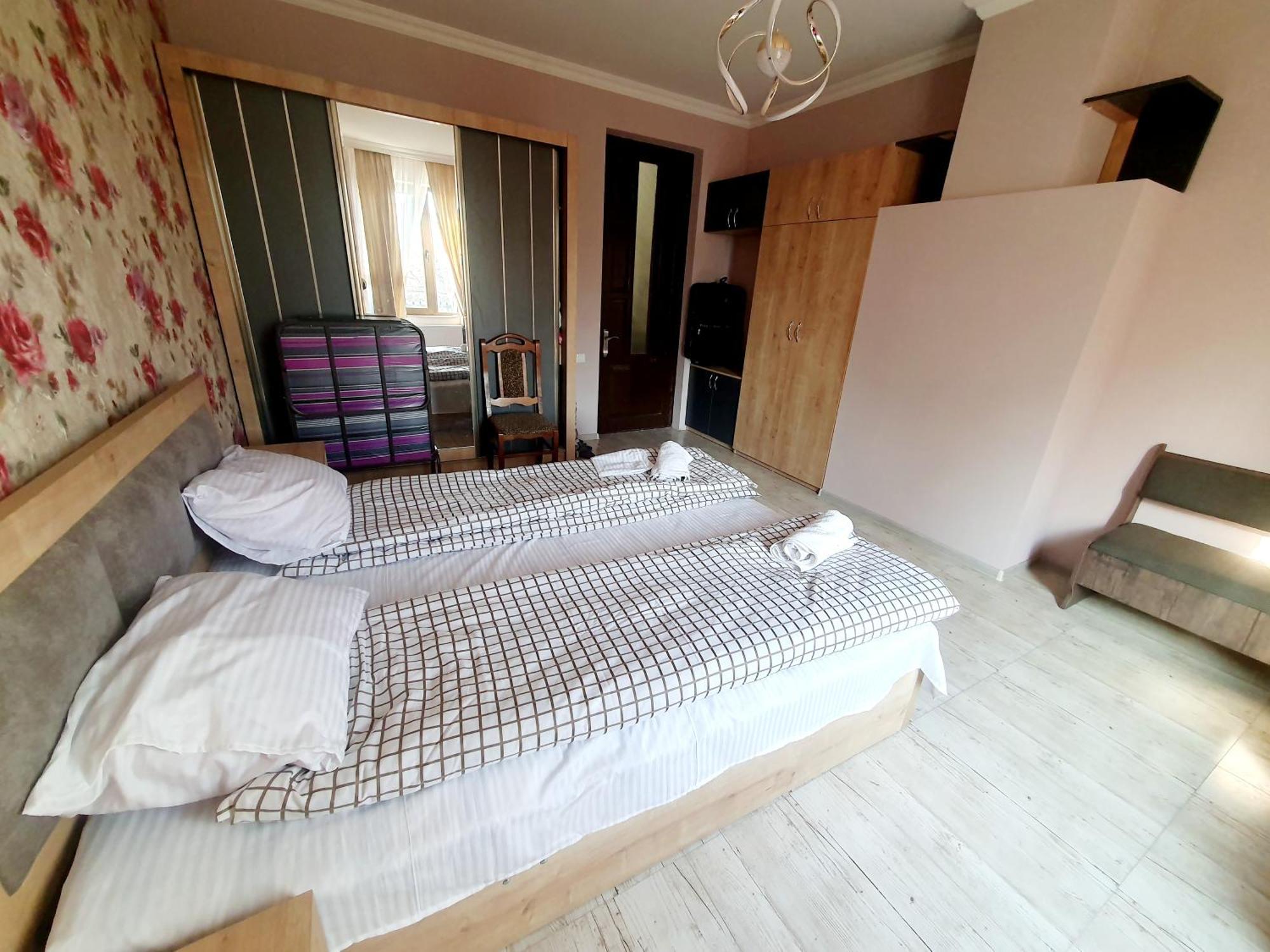 Rustavi Guest House מראה חיצוני תמונה